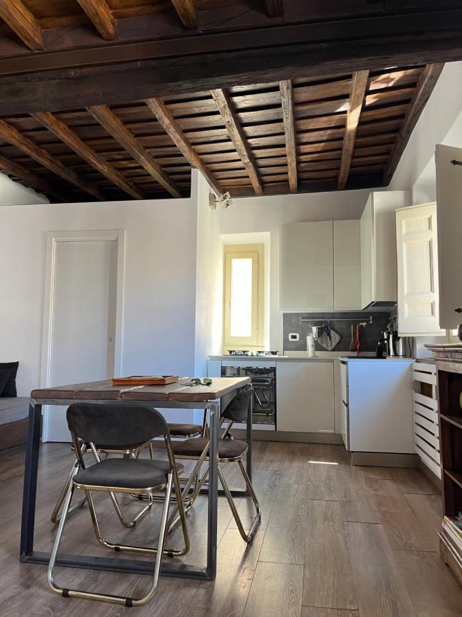 Colosseo Suite Rome Exterior photo
